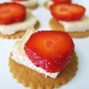Brie Strawberry Ginger Crisps